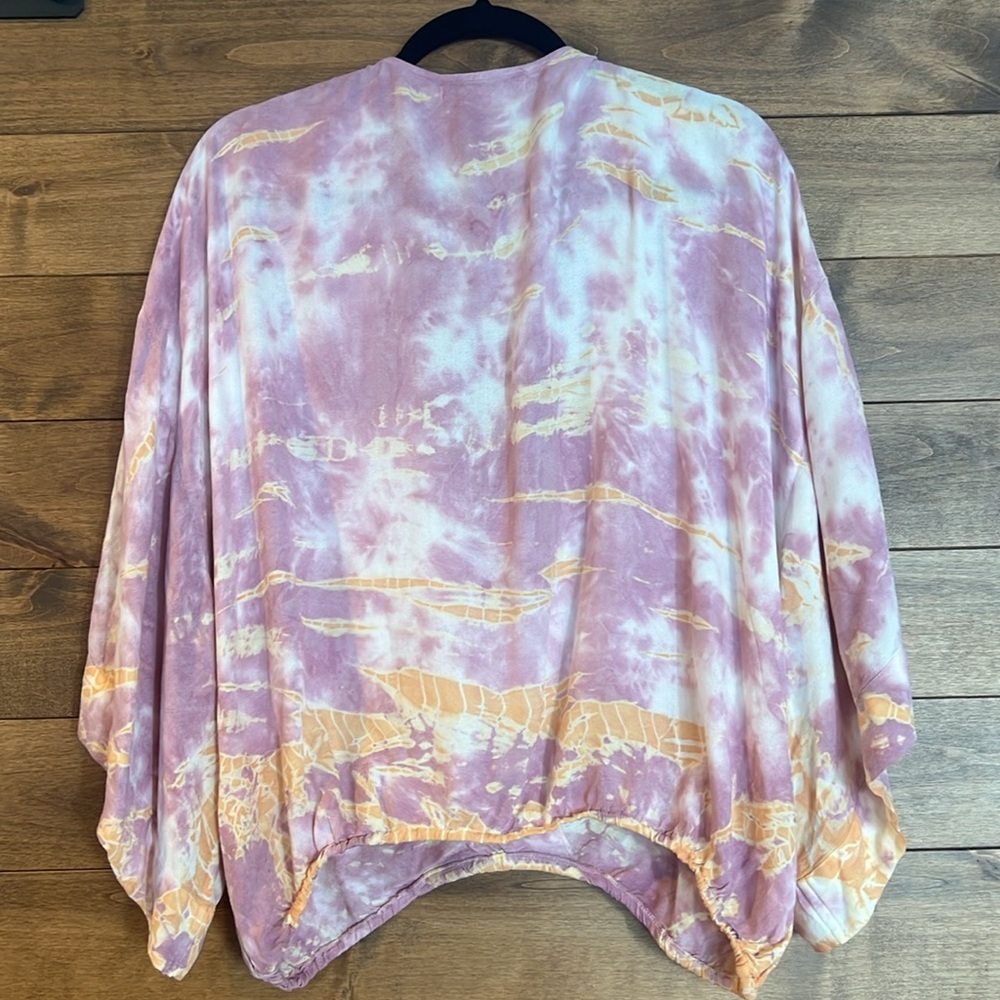 Young Fabulous & Broke LOT Wrap Blouse + Cap Top - Picture 3 of 7